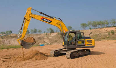 智領(lǐng)新程，筑就未來 雷沃以智能施工技術(shù)重塑工程機械新生態(tài)