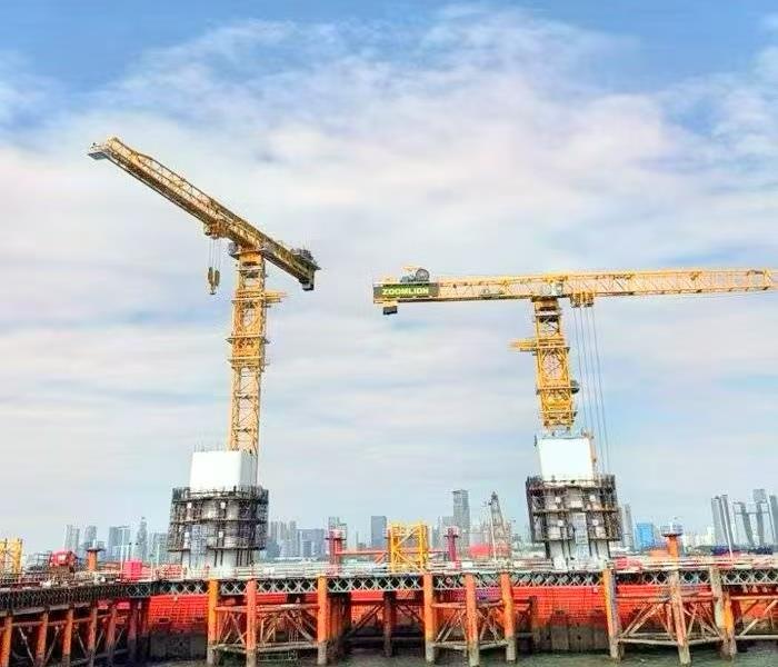 實力登峰！中聯(lián)重科8款產(chǎn)品榮登第十六屆工程機械品牌盛會明星產(chǎn)品榜單